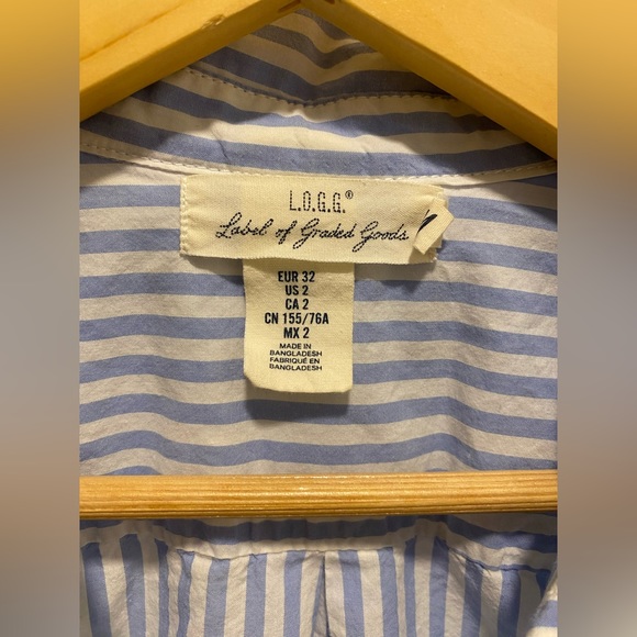 H&M/ label of graded goods Relaxed fit button down lightweight shirt - Picture 3 of 5